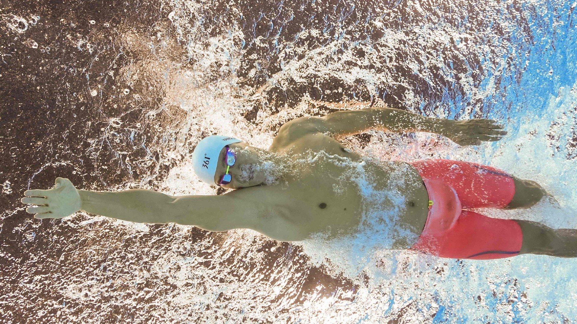 德拉富恩特盛赞勒诺尔芒，他是欧洲顶级中卫，西班牙防线的定海神针